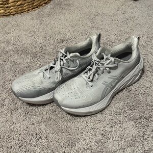 ASICS NovaBlast 4 Running Shoes